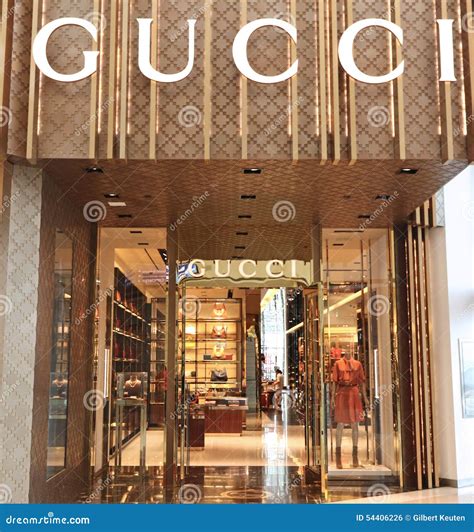 gucci factory store